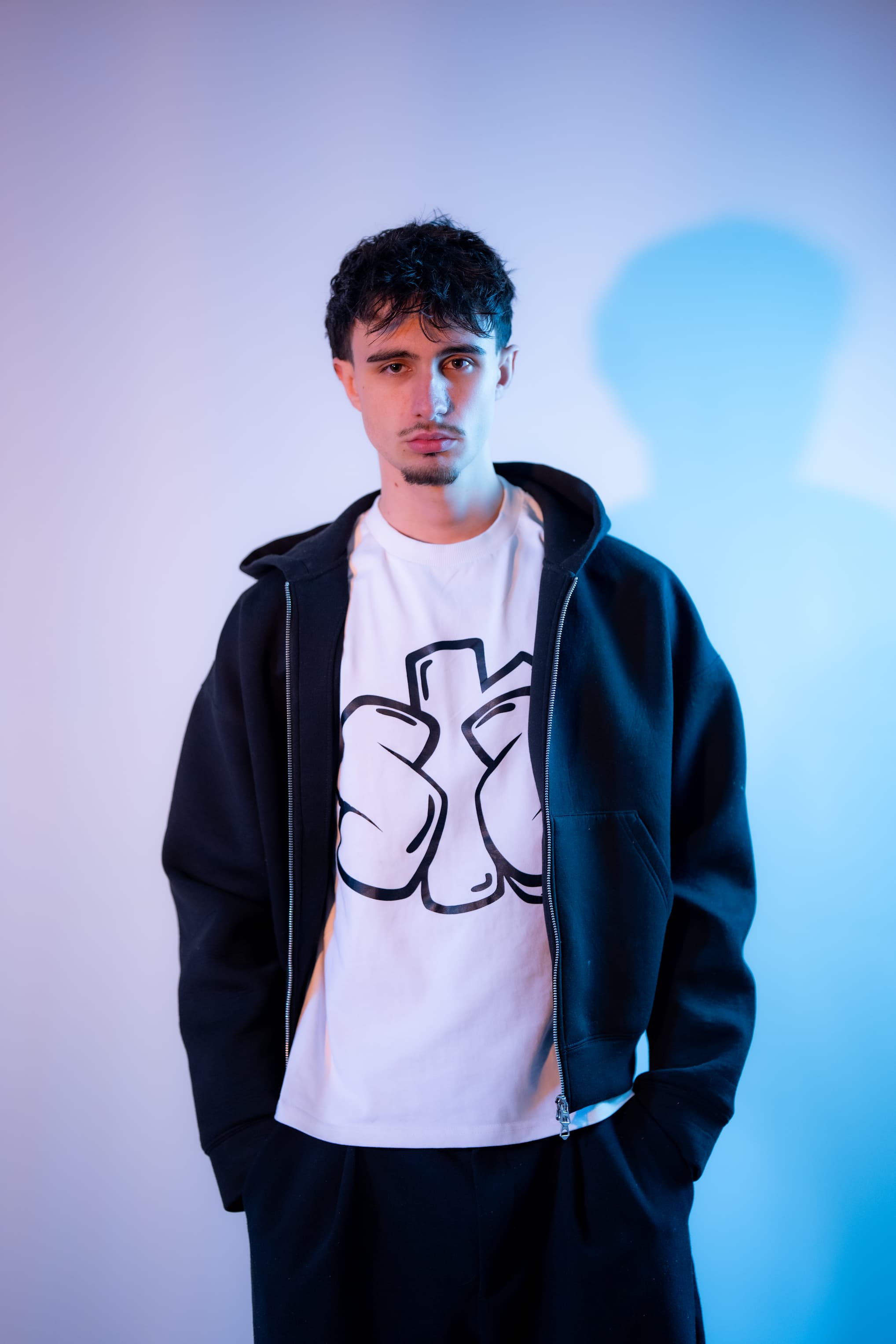 BUBBLE GUM WHITE TEE
